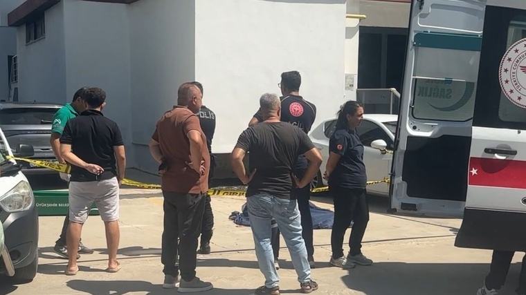 6 kattan düştü, hayatını kaybetti