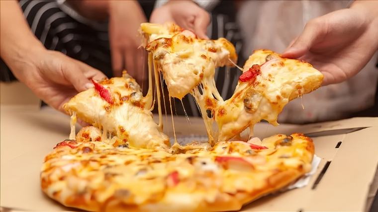 Ünlü pizzacı satıldı! Türkiye'de seveni çoktu