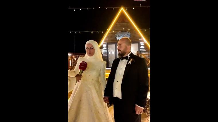 Burak Özçivit kardeşinin düğününe gitmedi: Bahanesi hayranlarını bile inandırmadı