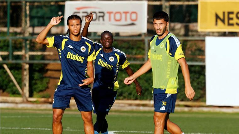 Fenerbahçe, Beşiktaş derbisinin hazırlıklarına başladı