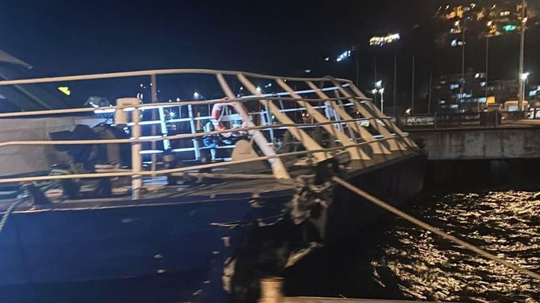 Mudanya'da İDO deniz otobüsü iskeleye çarptı! Yolcuların paniği kamerayda