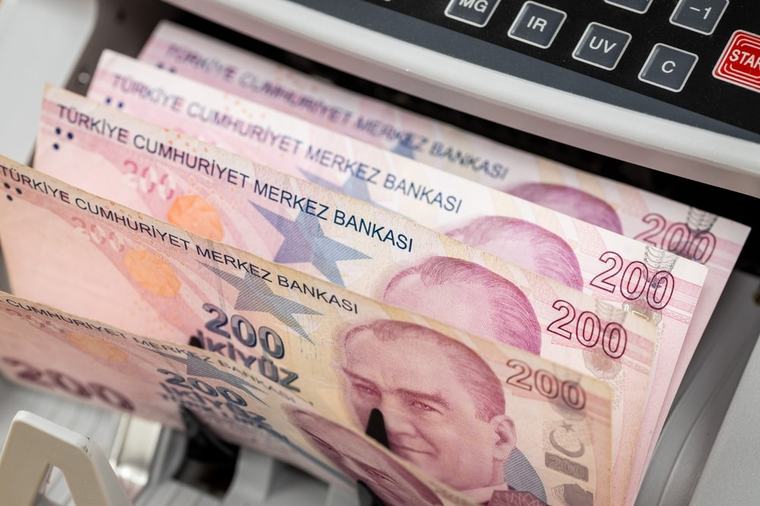 Eylül ayı emekli promosyon yarışı kızıştı: Banka banka güncel ödeme listesi açıklandı