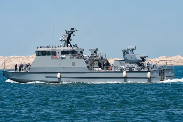 BAE, FA-400 devriye botuna ASELSAN'ın GÖKDENİZ 100/35StA yakın hava savunma sistemini entegre etti