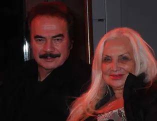 Orhan Gencebay’ın eşi Sevim Emre, bikinili pozuna "Yapay zeka" diyenlere ateş püskürdü: "Rabbim cömert davranmış!"