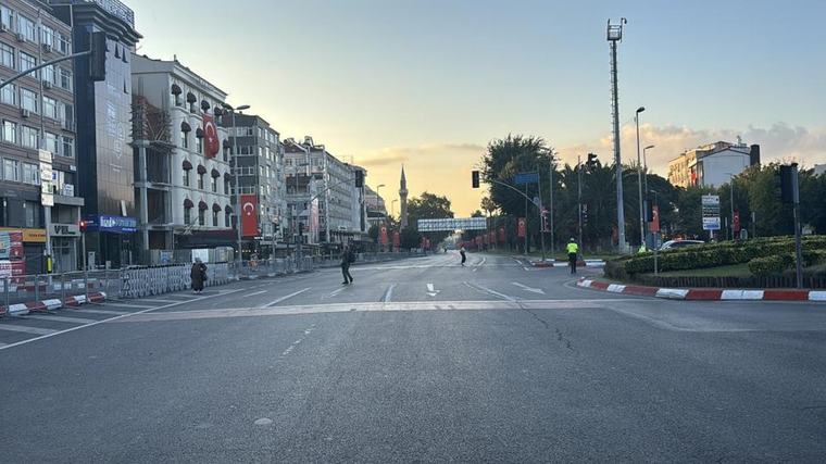 İstanbullular dikkat! Bazı yollar trafiğe kapatıldı