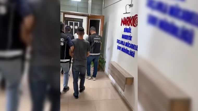 Bingöl'deki uyuşturucu operasyonunda 2 şüpheli tutuklandı