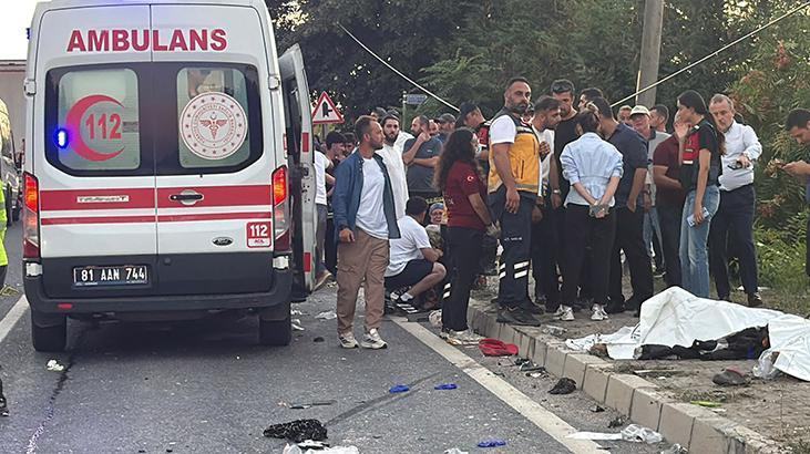 Fındık işçilerini taşıyan patpat tırla çarpıştı; 4 ölü, 9 yaralı