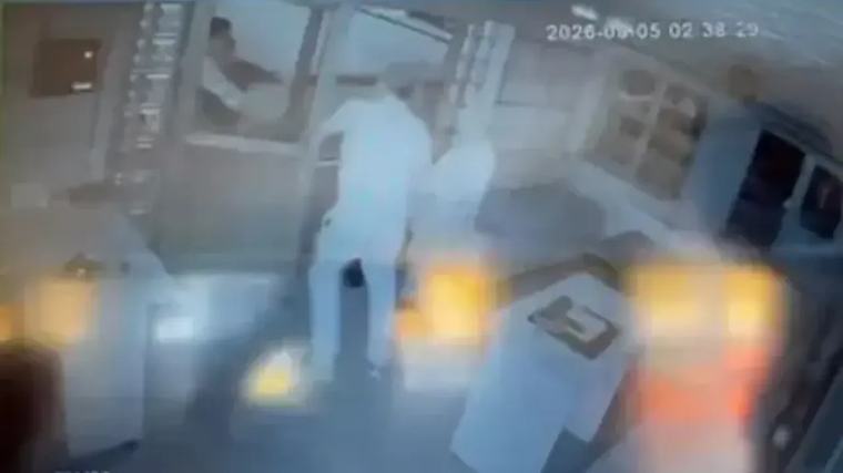 Keçiören'de Gece Yarısı Dehşet: Duraktaki Taksi Şoförlerine Feci Saldırı!