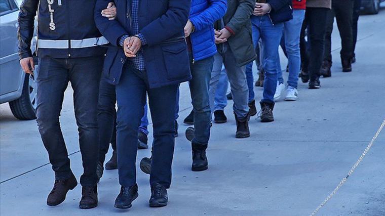 Ankara'da fuhuş ve uyuşturucu operasyonu! 21 kişi aranıyor