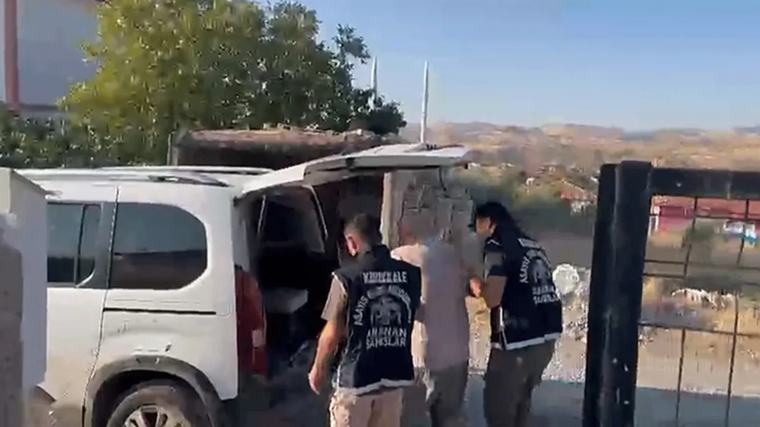 Cezaevi firarisinden 'şehir' oyunu: Kırıkkale'de annesinin evinde yakalandı