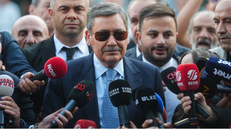 Gökçek'in oğlu ve gelini adliyede