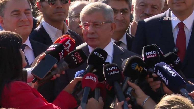 Ahmet Davutoğlu ifade verdi