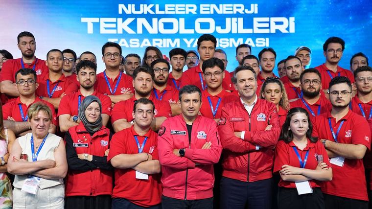 Gençlere nükleer enerji bursu! Bakan duyurdu, yüzlerce öğrenciye destek verilecek