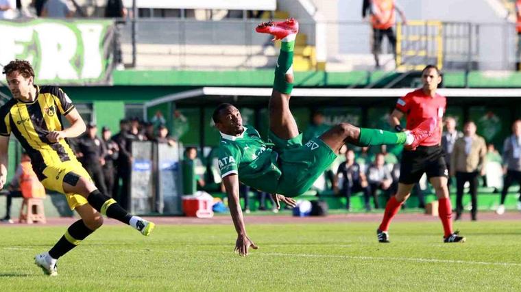 Iğdır FK'dan İstanbulspor deplasmanında müthiş geri dönüş
