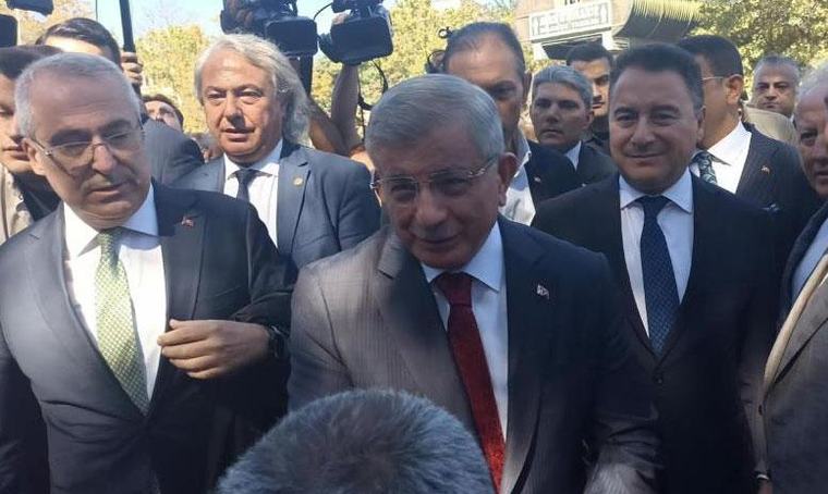 ‘Cumhurbaşkanına hakaret’ suçlamasıyla ifade veriyor