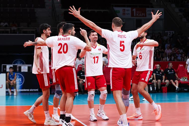 Haber Filenin Efeleri Hazırlık Maçında Danirmarka'yı 4-0 Mağlup Etti