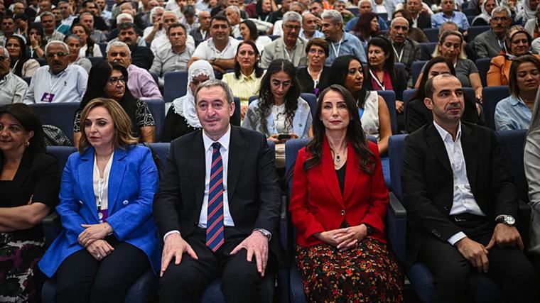 DEM Parti 5. Olağan Büyük Kongresi'nde genel başkanlık seçimi yapıldı