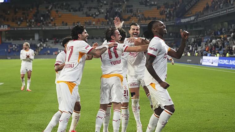 Galatasaray'ın Sporting maçı kamp kadrosu belli oldu!
