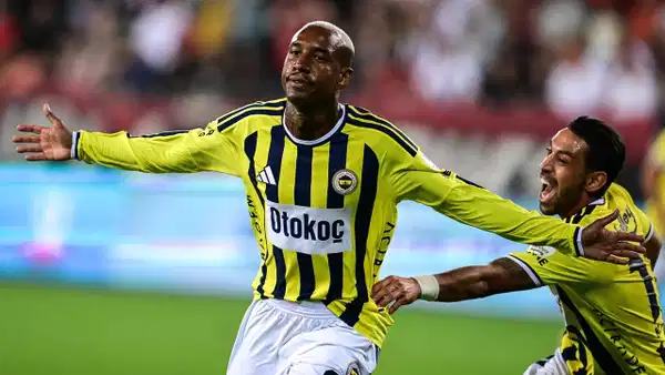 Fenerbahçe'de Anderson Talisca ile yollar resmen ayrıldı!