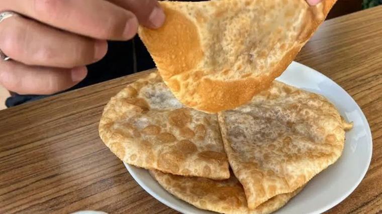 Eskişehir’in meşhur lezzeti: Tam kıvamında çıtır çıtır çi börek tarifi