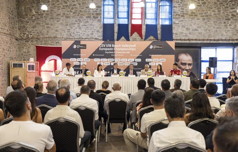 Haber CEV U18 Plaj Voleybolu Avrupa Şampiyonası Lansmanı İzmir'de Yapıldı