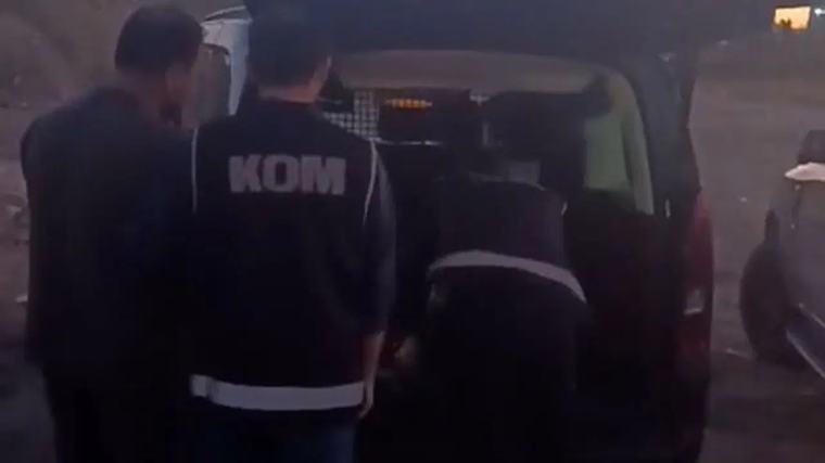 200 milyon liralık karşılıksız çek dolandırıcılığı: 4 tutuklama, 6 gözaltı