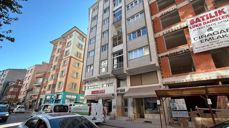 Evde Kardeşleri Ölü Buldu