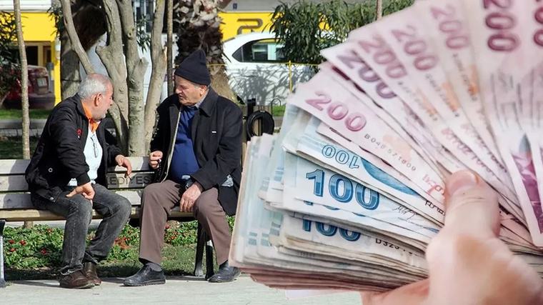 Özgür Erdursun'dan emeklilik uyarısı: Fazla prim ödemek maaşı düşürebilir mi?