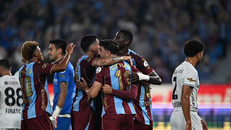 Trabzonspor, Süper Lig'de 55 hafta sonra en farklı galibiyetini aldı