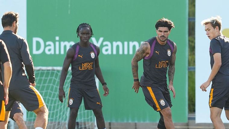 Galatasaray, Sporting Maçına Hazırlanıyor